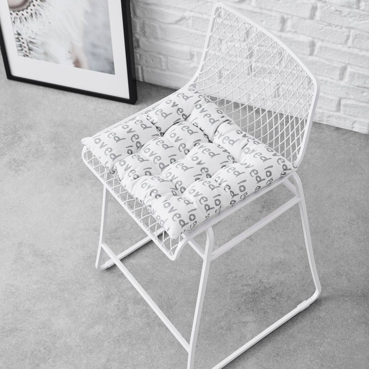 fishnet pattern counter stool white
